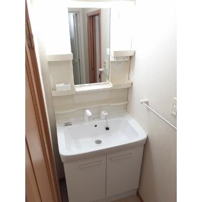 ミニヨン・シーサイド 201【管理NO：1-014206901-02010】 ★家具家電は申し込み後に搬入します★ ★2026年10月下旬入居可能★の物件写真6
