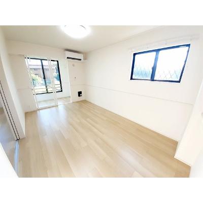 サンシャイン　ワン 105【管理NO：1-027513901-01040】 ★家具家電は申し込み後に搬入します★ ★2026年11月中旬入居可能★の物件写真2