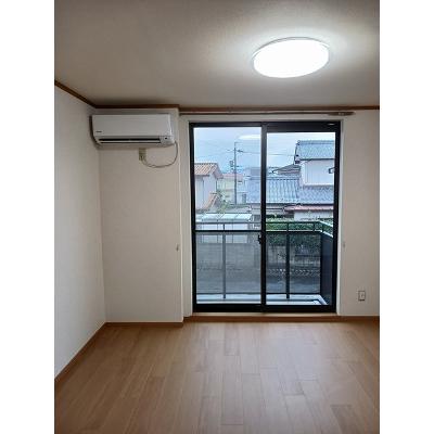 パイナス 203【管理NO：1-011967301-02030】 ★家具家電は申し込み後に搬入します★ ★2026年10月下旬入居可能★の物件写真2
