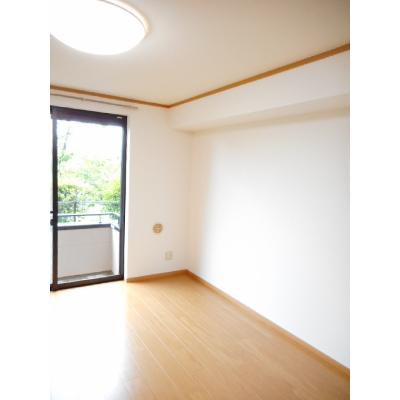 フルムーン 103【管理NO：1-011995001-01030】 ★家具家電は申し込み後に搬入します★ ★2026年10月下旬入居可能★の物件写真2
