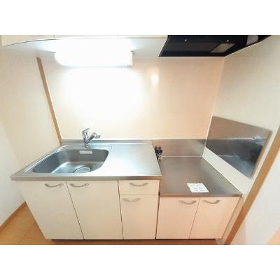 カーサミア十条 203【管理NO：1-014993801-02030】 ★家具家電は申し込み後に搬入します★の物件写真3