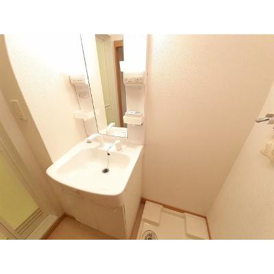 カーサミア十条 203【管理NO：1-014993801-02030】 ★家具家電は申し込み後に搬入します★の物件写真6