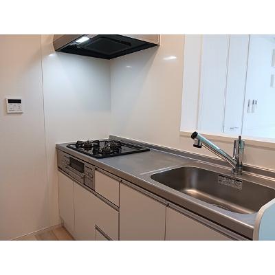 フォレスト光明池 102【管理NO：1-025330101-01020】 ★家具家電は申し込み後に搬入します★ ★2026年10月中旬入居可能★の物件写真3