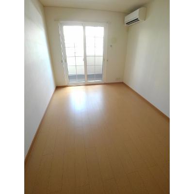 アージュ 103【管理NO：1-015279101-01030】 ★家具家電は申し込み後に搬入します★ ★2026年12月上旬入居可能★の物件写真2