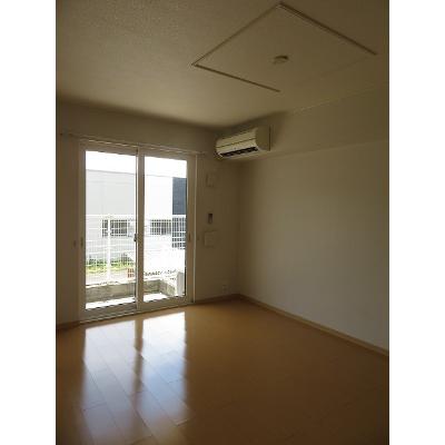 ダンデライオン 105【管理NO：1-016092103-01040】 ★家具家電は申し込み後に搬入します★ ★2026年11月上旬入居可能★の物件写真2
