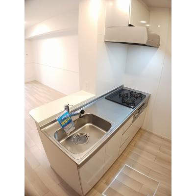 サンゾーラ 102【管理NO：1-025160301-01020】 ★家具家電は申し込み後に搬入します★ ★2026年11月上旬入居可能★の物件写真3