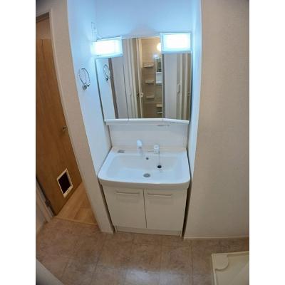 サンゾーラ 102【管理NO：1-025160301-01020】 ★家具家電は申し込み後に搬入します★ ★2026年11月上旬入居可能★の物件写真6