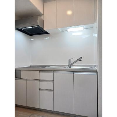 アースメゾン 107【管理NO：1-027991801-01070】 ★家具家電は申し込み後に搬入します★ ★2026年11月中旬入居可能★の物件写真3