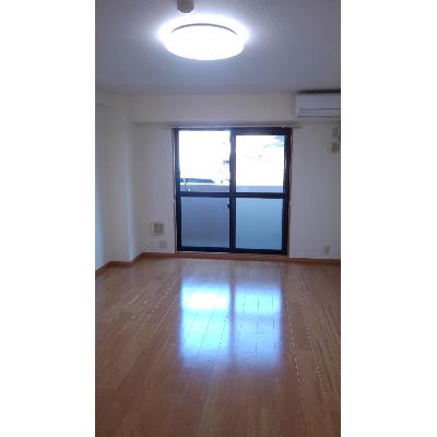 エス・ポールト 105【管理NO：1-012085701-01050】 ★家具家電は申し込み後に搬入します★ ★2026年10月下旬入居可能★の物件写真2
