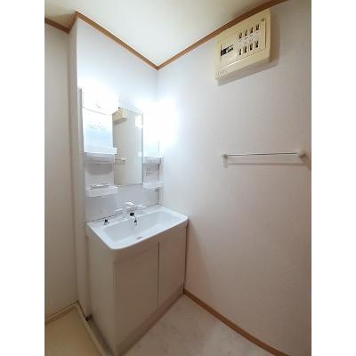 メロウパヒュームトレゾア 101【管理NO：1-012700702-01010】 ★家具家電は申し込み後に搬入します★ ★2026年10月下旬入居可能★の物件写真6