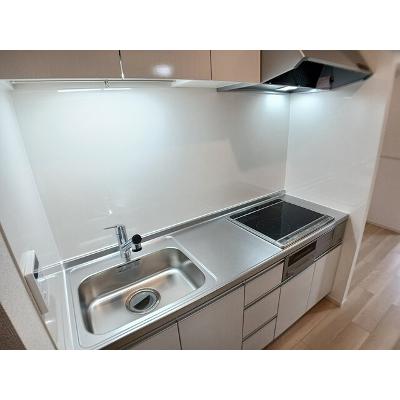 クラール 302【管理NO：1-028033001-03020】 ★家具家電は申し込み後に搬入します★の物件写真3