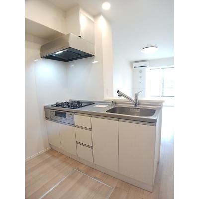 来夢 102【管理NO：1-025667901-01020】 ★家具家電は申し込み後に搬入します★の物件写真3