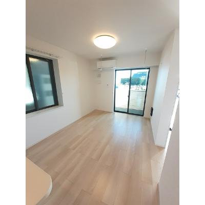ラプスⅡ 102【管理NO：1-027042502-01020】 ★家具家電は申し込み後に搬入します★ ★2026年10月中旬入居可能★の物件写真2