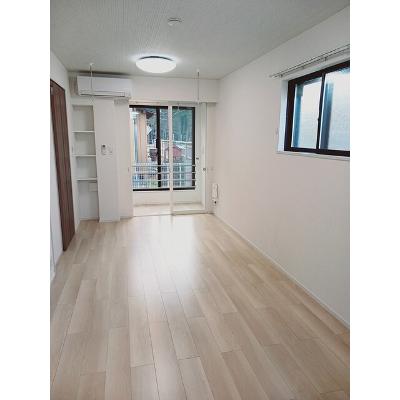ｂｒｉｓａ　ｄｅｓｐａｃｉｏⅢ 101【管理NO：1-028390201-01010】 ★家具家電は申し込み後に搬入します★の物件写真2