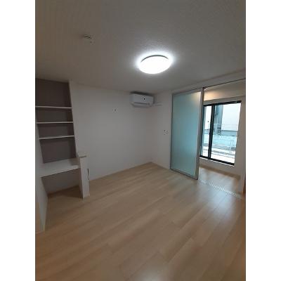 ユニゾン 101【管理NO：1-027245001-01010】 ★家具家電は申し込み後に搬入します★ ★2026年10月上旬入居可能★の物件写真2
