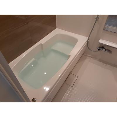 ユニヴェールの風 203【管理NO：1-026139201-02030】 ★家具家電は申し込み後に搬入します★ ★2026年10月上旬入居可能★の物件写真4