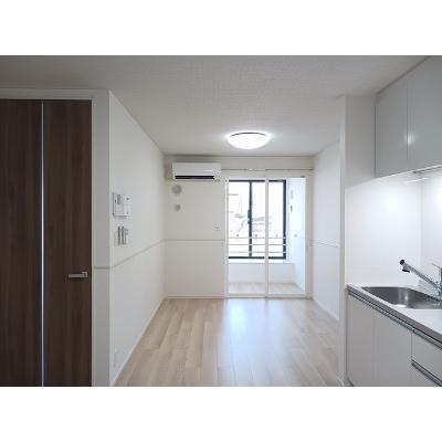 ブリス　エイエム　Ⅱ 102【管理NO：1-027630801-01020】 ★家具家電は申し込み後に搬入します★ ★2026年10月下旬入居可能★の物件写真2