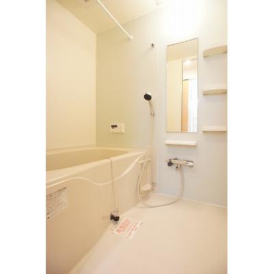 ファビラウス 102【管理NO：1-022312701-01020】 ★家具家電は申し込み後に搬入します★ ★2026年10月中旬入居可能★の物件写真4