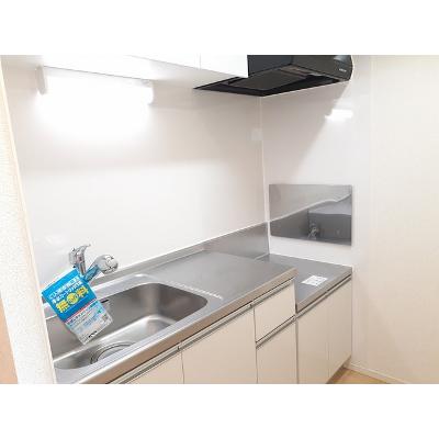アミスタープレイス 206【管理NO：1-022090301-02050】 ★家具家電は申し込み後に搬入します★ ★2026年11月上旬入居可能★の物件写真3