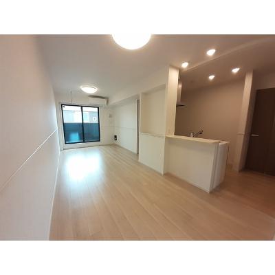 シャトー・デフォンシフ 203【管理NO：1-027504601-02030】 ★家具家電は申し込み後に搬入します★ ★2026年11月中旬入居可能★の物件写真2