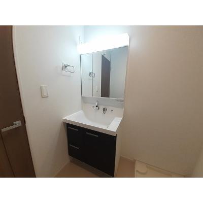 シャトー・デフォンシフ 203【管理NO：1-027504601-02030】 ★家具家電は申し込み後に搬入します★ ★2026年11月中旬入居可能★の物件写真6