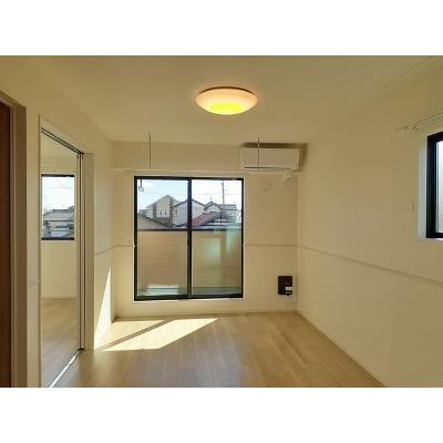 リバーセゾン古河 204【管理NO：1-027299501-02040】 ★家具家電は申し込み後に搬入します★ ★2026年10月中旬入居可能★の物件写真2