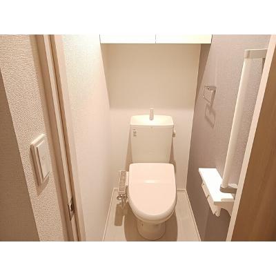 リクワイヤドⅤ 204【管理NO：1-027797901-02040】 ★家具家電は申し込み後に搬入します★の物件写真5