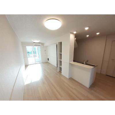 セイバリー 103【管理NO：1-027283501-01030】 ★家具家電は申し込み後に搬入します★の物件写真2