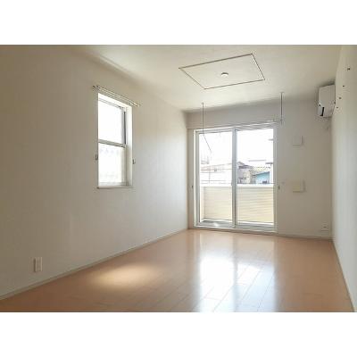 グラン・リーオⅡ 103【管理NO：1-017041802-01030】 ★家具家電は申し込み後に搬入します★ ★2026年11月上旬入居可能★の物件写真2