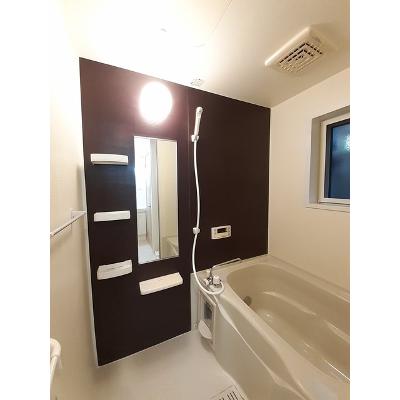 ルナ 102【管理NO：1-019074301-01020】 ★家具家電は申し込み後に搬入します★の物件写真4