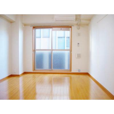 ノーブル・コーケ・横浜 201【管理NO：1-014273101-02010】 ★家具家電は申し込み後に搬入します★ ★2026年10月中旬入居可能★の物件写真2