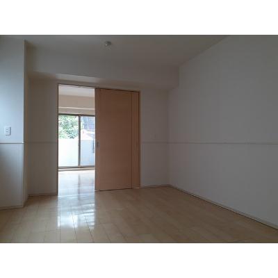 グランベルグ 401【管理NO：1-020438601-04010】 ★家具家電は申し込み後に搬入します★ ★2026年10月上旬入居可能★の物件写真2