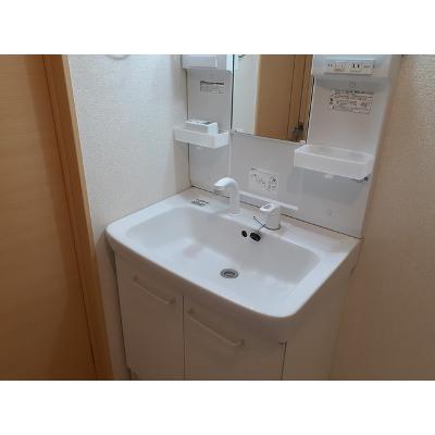ベル大倉山イースト 202【管理NO：1-019861801-02020】 ★家具家電は申し込み後に搬入します★ ★2026年10月下旬入居可能★の物件写真6