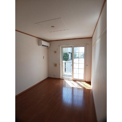 メゾン・ド・エルⅡ 105【管理NO：1-013121802-01040】 ★家具家電は申し込み後に搬入します★の物件写真2