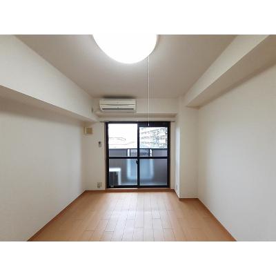 クローバーハイツ 303【管理NO：1-012371801-03030】 ★家具家電は申し込み後に搬入します★ ★2026年10月下旬入居可能★の物件写真2
