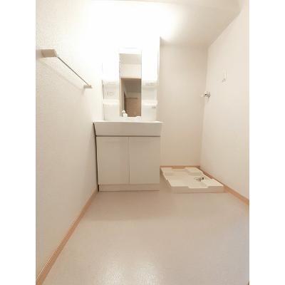 シェ　モア　Ⅰ 105【管理NO：1-016228901-01040】 ★家具家電は申し込み後に搬入します★ ★2026年10月上旬入居可能★の物件写真6