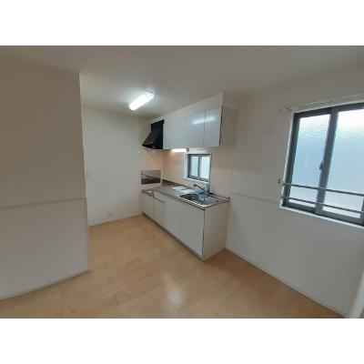 モンテマーレ 201【管理NO：1-021901401-02010】 ★家具家電は申し込み後に搬入します★ ★2026年10月中旬入居可能★の物件写真3