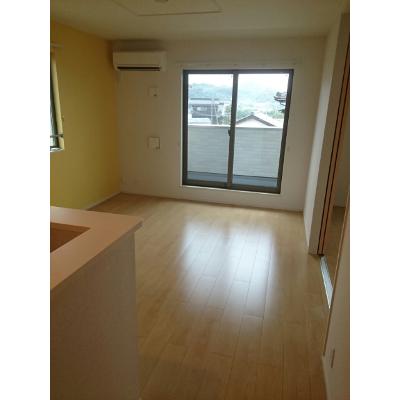 メゾン・カメリア　Ⅱ 201【管理NO：1-022999002-02010】 ★家具家電は申し込み後に搬入します★の物件写真2