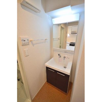 スカイパレス空港東 302【管理NO：1-021227901-03020】 ★家具家電は申し込み後に搬入します★ ★2026年10月中旬入居可能★の物件写真6