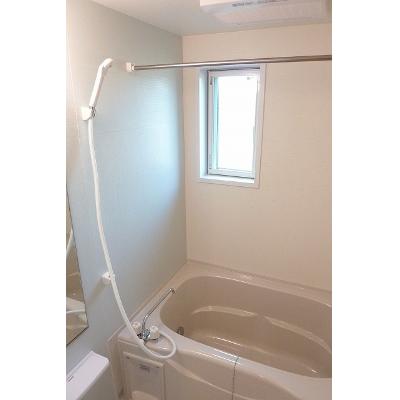 グラウカ 104【管理NO：1-018606701-01040】 ★家具家電は申し込み後に搬入します★ ★2026年10月中旬入居可能★の物件写真4