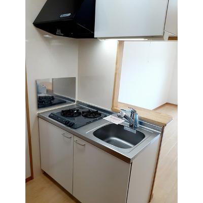 エルモソ　ピソ 103【管理NO：1-015426401-01030】 ★家具家電は申し込み後に搬入します★ ★2026年10月下旬入居可能★の物件写真3