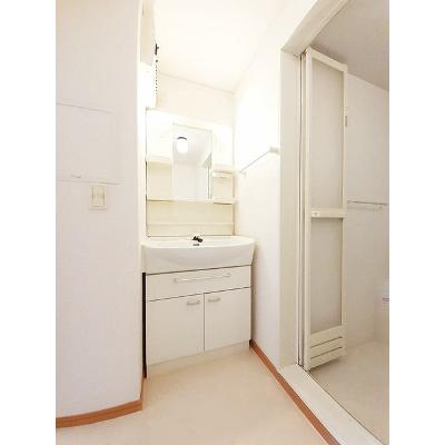 サンフラワーＥ 201【管理NO：1-014431405-02010】 ★家具家電は申し込み後に搬入します★ ★2026年11月上旬入居可能★の物件写真6