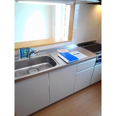 ポレール 102【管理NO：1-016872601-01020】 ★家具家電は申し込み後に搬入します★ ★2026年11月上旬入居可能★の物件写真3
