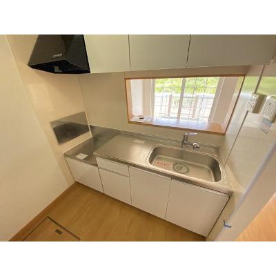 サンリバーガーデン 101【管理NO：1-012973901-01010】 ★家具家電は申し込み後に搬入します★ ★2026年10月中旬入居可能★の物件写真3