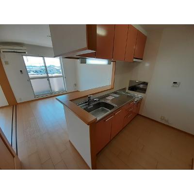 エストレーノ見川１００ 301【管理NO：1-013194701-03010】 ★家具家電は申し込み後に搬入します★ ★2026年09月下旬入居可能★の物件写真3
