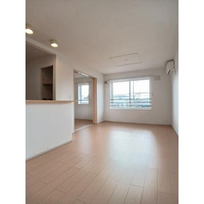 タントミール 201【管理NO：1-019121901-02010】 ★家具家電は申し込み後に搬入します★ ★2026年11月上旬入居可能★の物件写真2