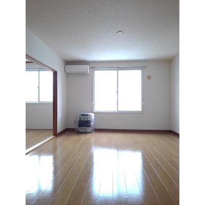 シャルマンサイトー 202【管理NO：1-005285001-02020】 ★家具家電は申し込み後に搬入します★ ★2026年11月上旬入居可能★の物件写真2