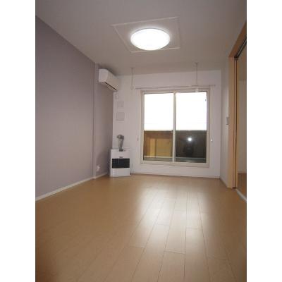 プリメーラⅡ 202【管理NO：1-018842901-02020】 ★家具家電は申し込み後に搬入します★ ★2026年11月上旬入居可能★の物件写真2