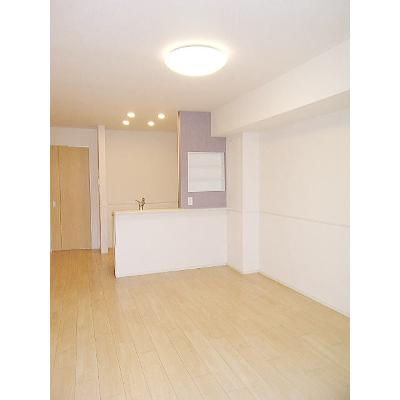 グラーノ 203【管理NO：1-025273701-02030】 ★家具家電は申し込み後に搬入します★ ★2026年12月中旬入居可能★の物件写真2
