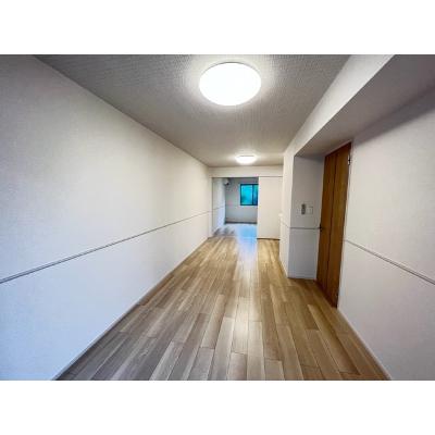 フローリッシュⅢ 102【管理NO：1-026887401-01020】 ★家具家電は申し込み後に搬入します★ ★2026年11月中旬入居可能★の物件写真2